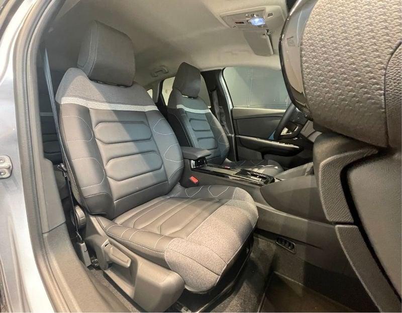 Citroën e-C4 motore elettrico 136 CV Shine
