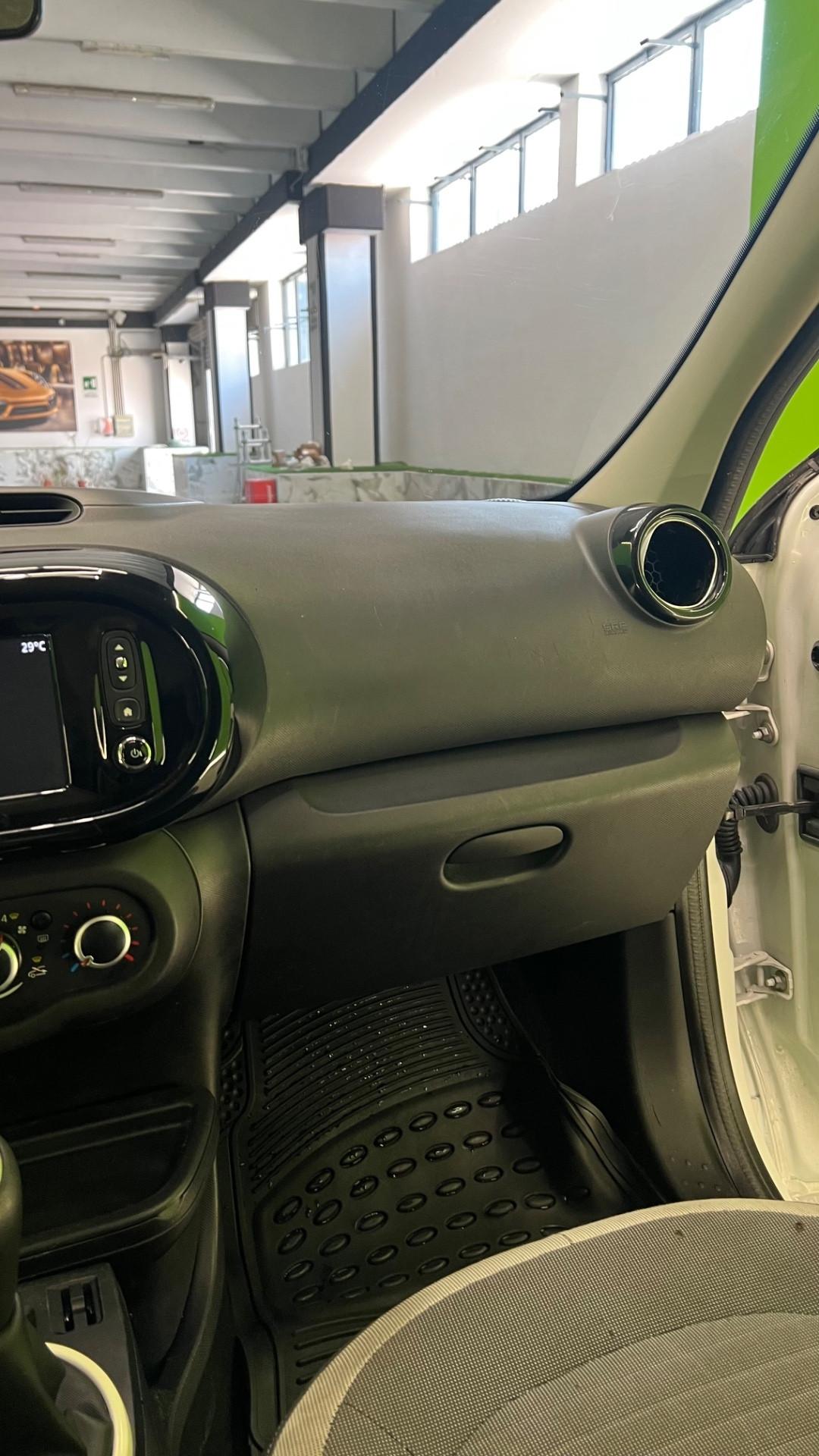 Renault Twingo TCe 90 CV Stop&Start Energy Intens
