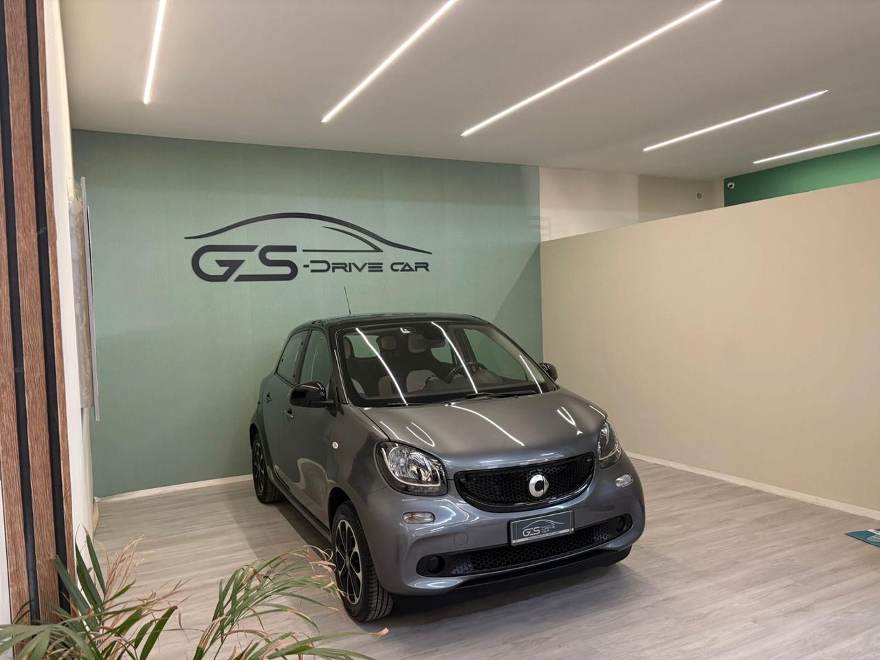 Smart ForFour 1000cc 71cv Allestimento Passion
