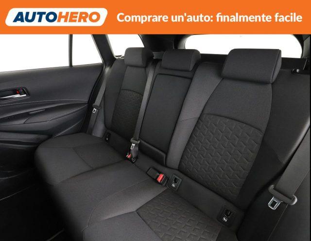 TOYOTA Corolla 2.0 Hybrid MoreBusiness