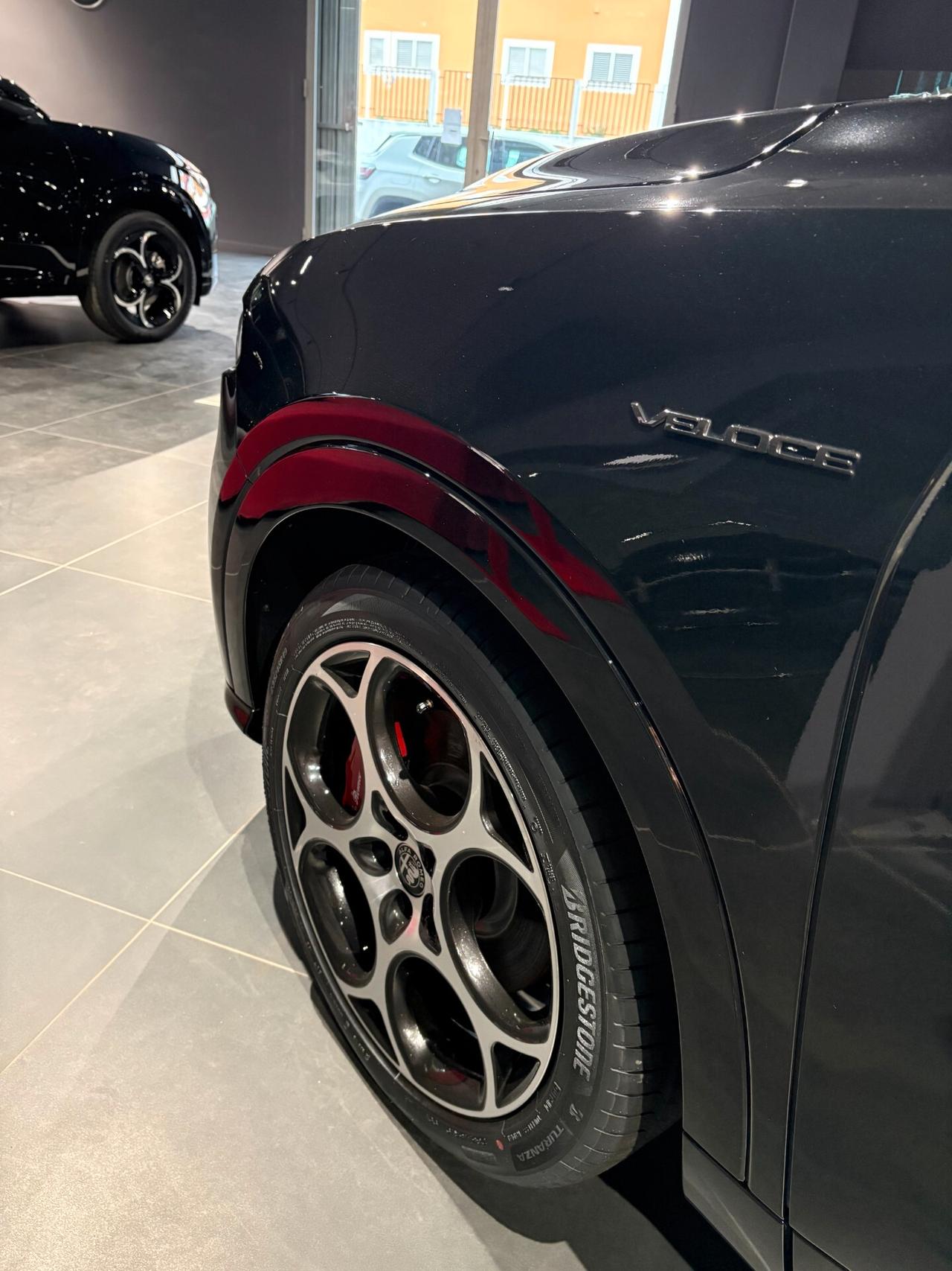 Alfa Romeo Tonale 1.6 diesel 130 CV TCT6 Veloce