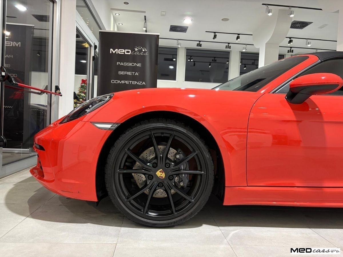 PORSCHE - 718 boxster 2.0 300CV PDK