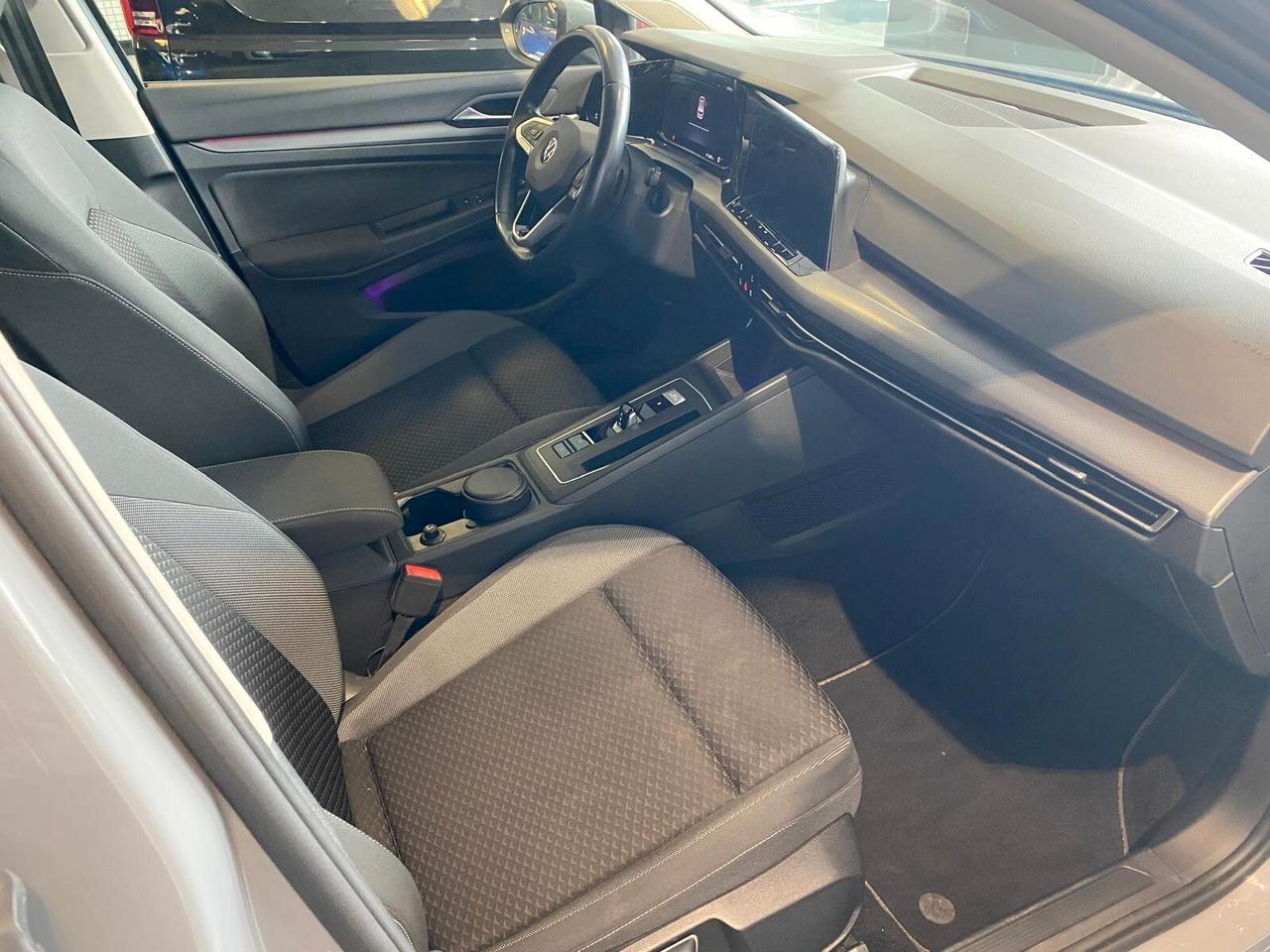 Volkswagen Golf 2.0 TDI 150 CV DSG SCR R-Line