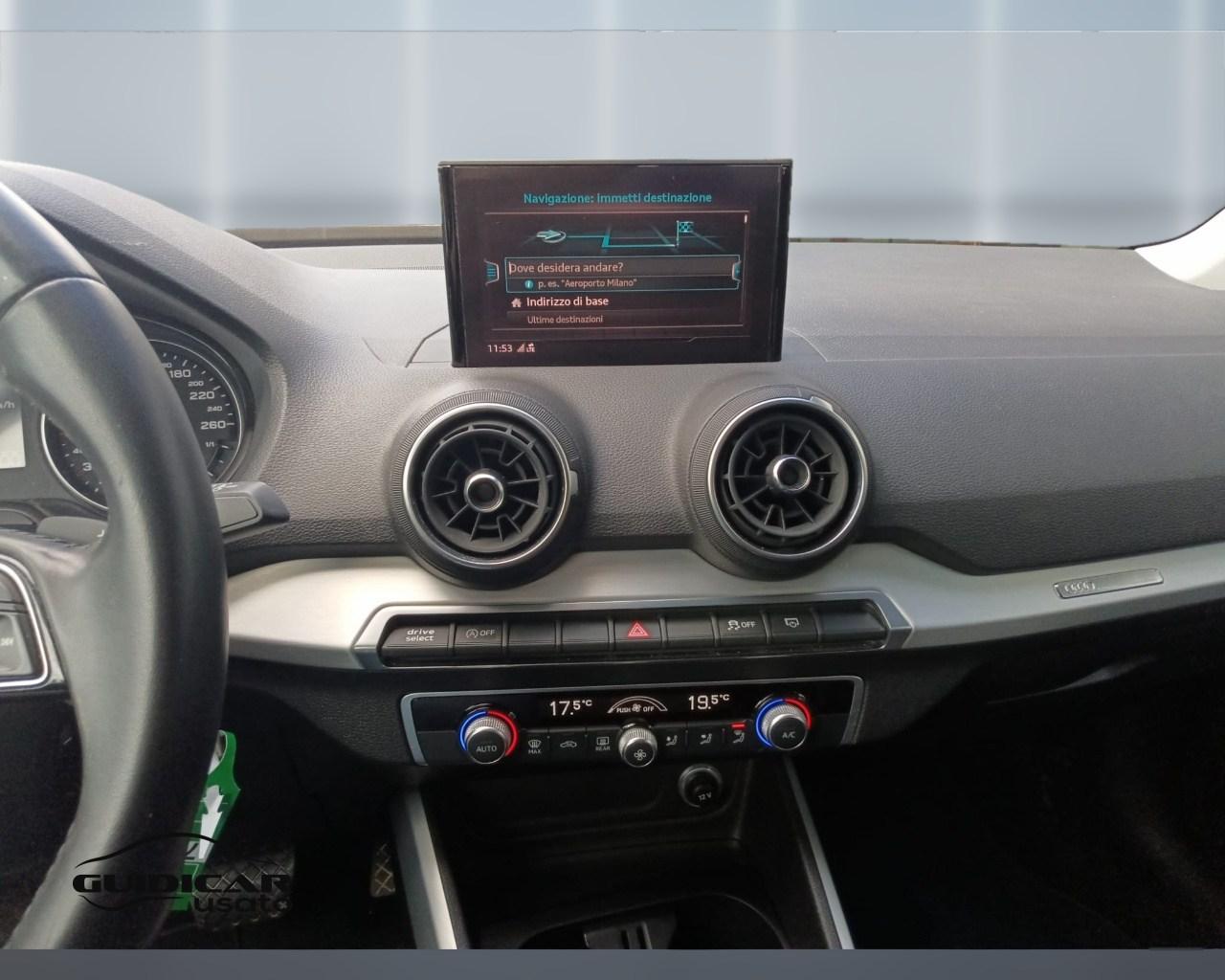 AUDI Q2 I 2017 - Q2 30 1.6 tdi Admired s-tronic