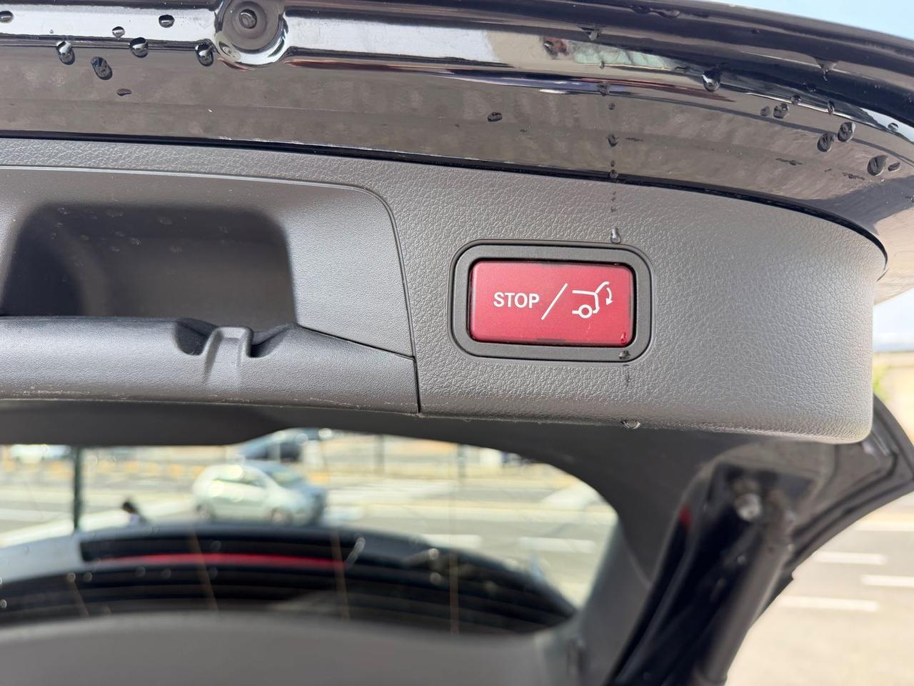 Mercedes-Benz GLA 200 D Premium Red Edition #11451