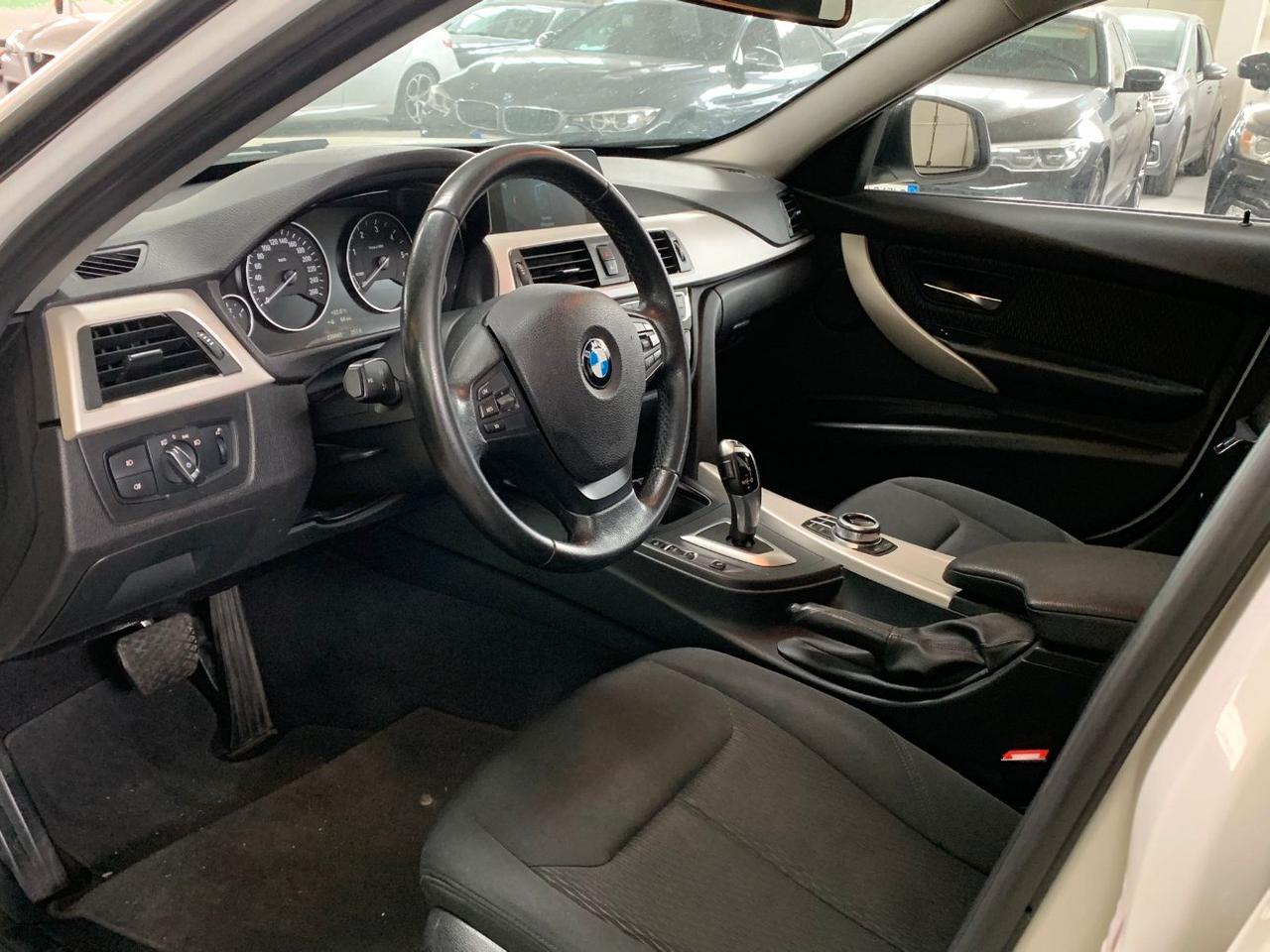BMW 318 d Touring Business Advantage auto