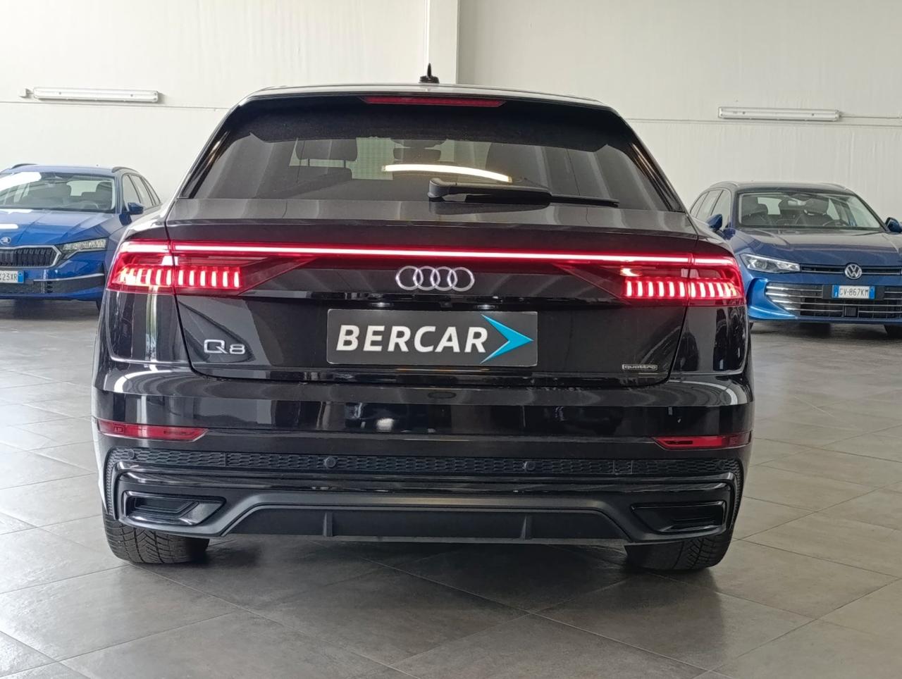 Audi Q8 60 3.0 tfsi e S line Plus quattro tiptronic