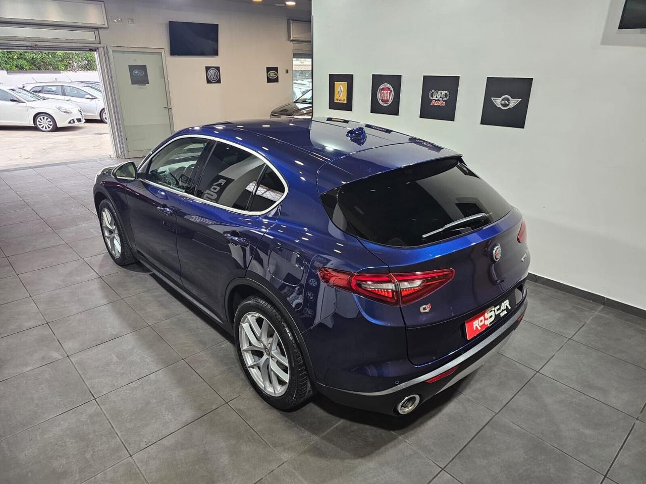 Alfa Romeo Stelvio 2.2 AT8 Q4 210 CV Executive