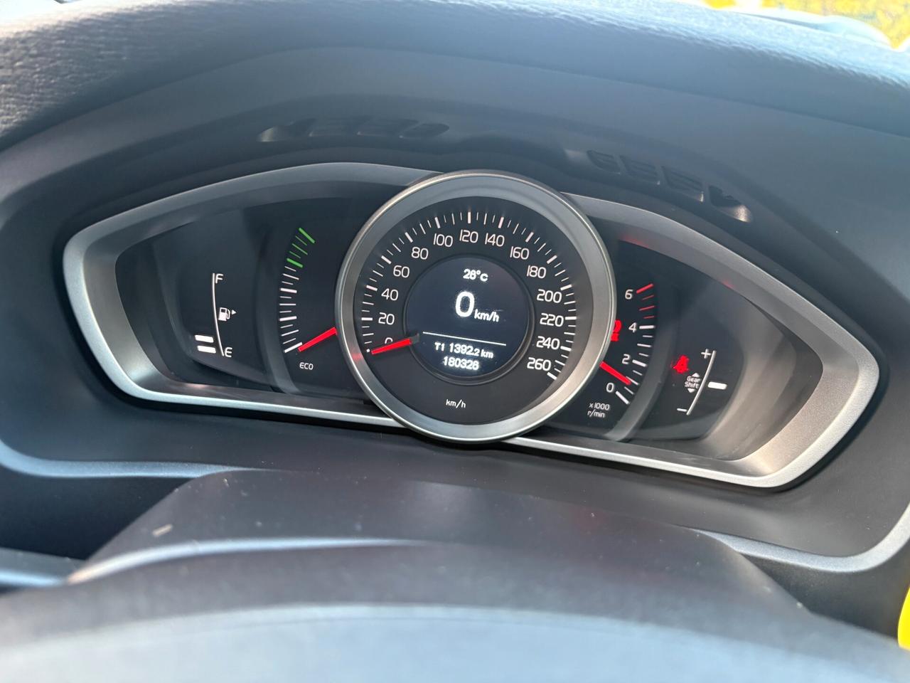 Volvo V40 2.0 D2 120CV Cross Country