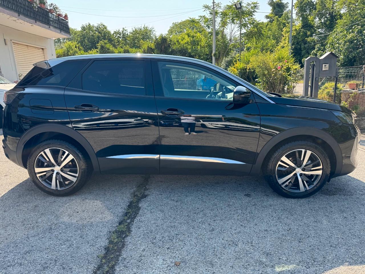 Peugeot 3008 BlueHDi 130 S&S EAT8 Allure