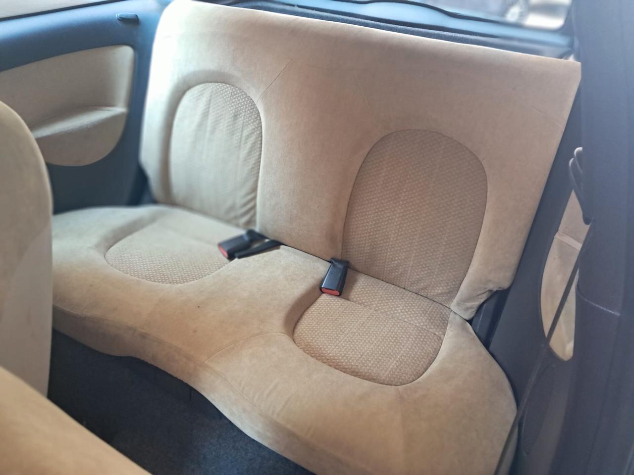 LANCIA YPSILON 1.2-NEOPATENTATI-Euro3199