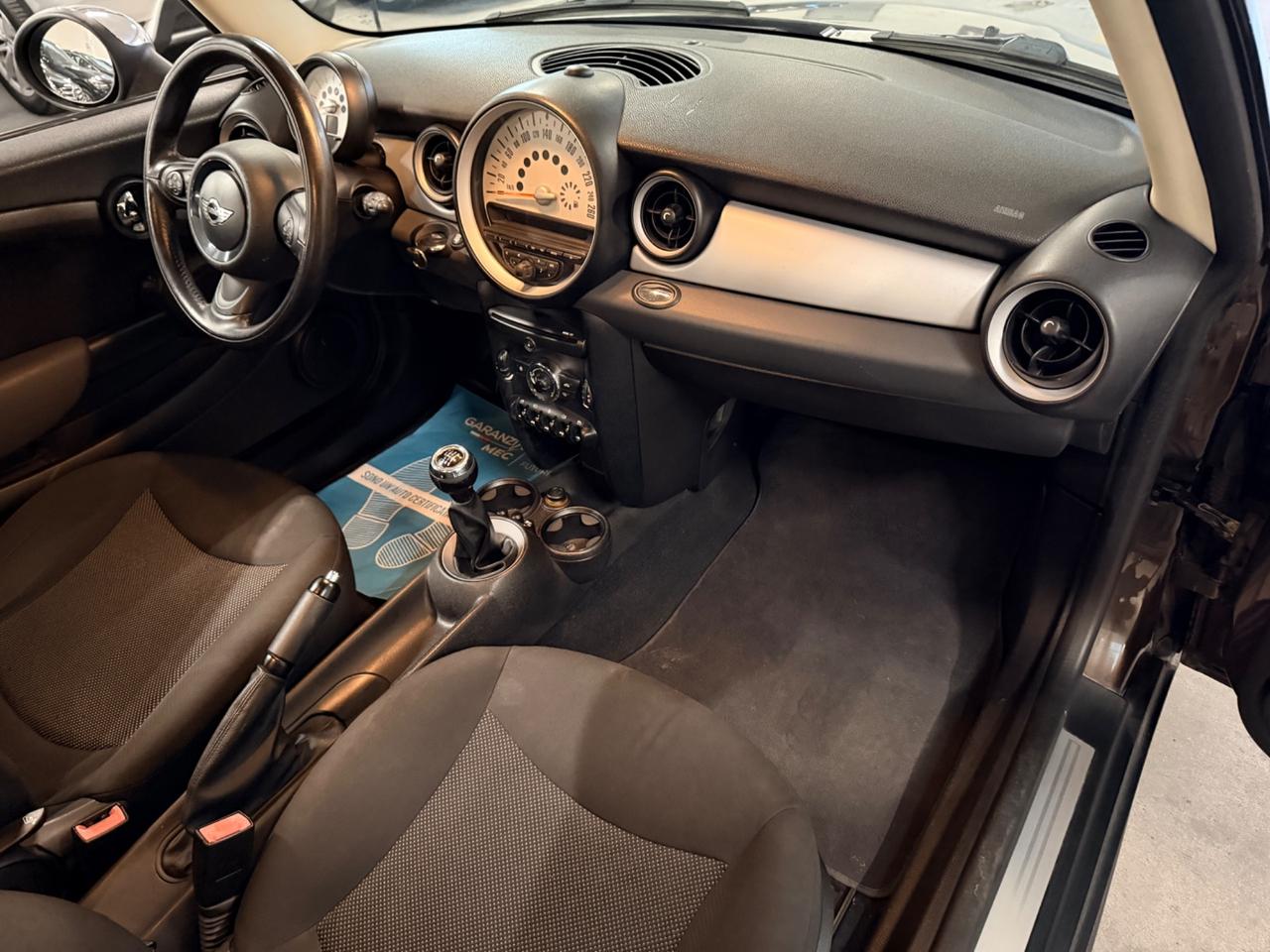 Mini 1.6 16V One (55kW)