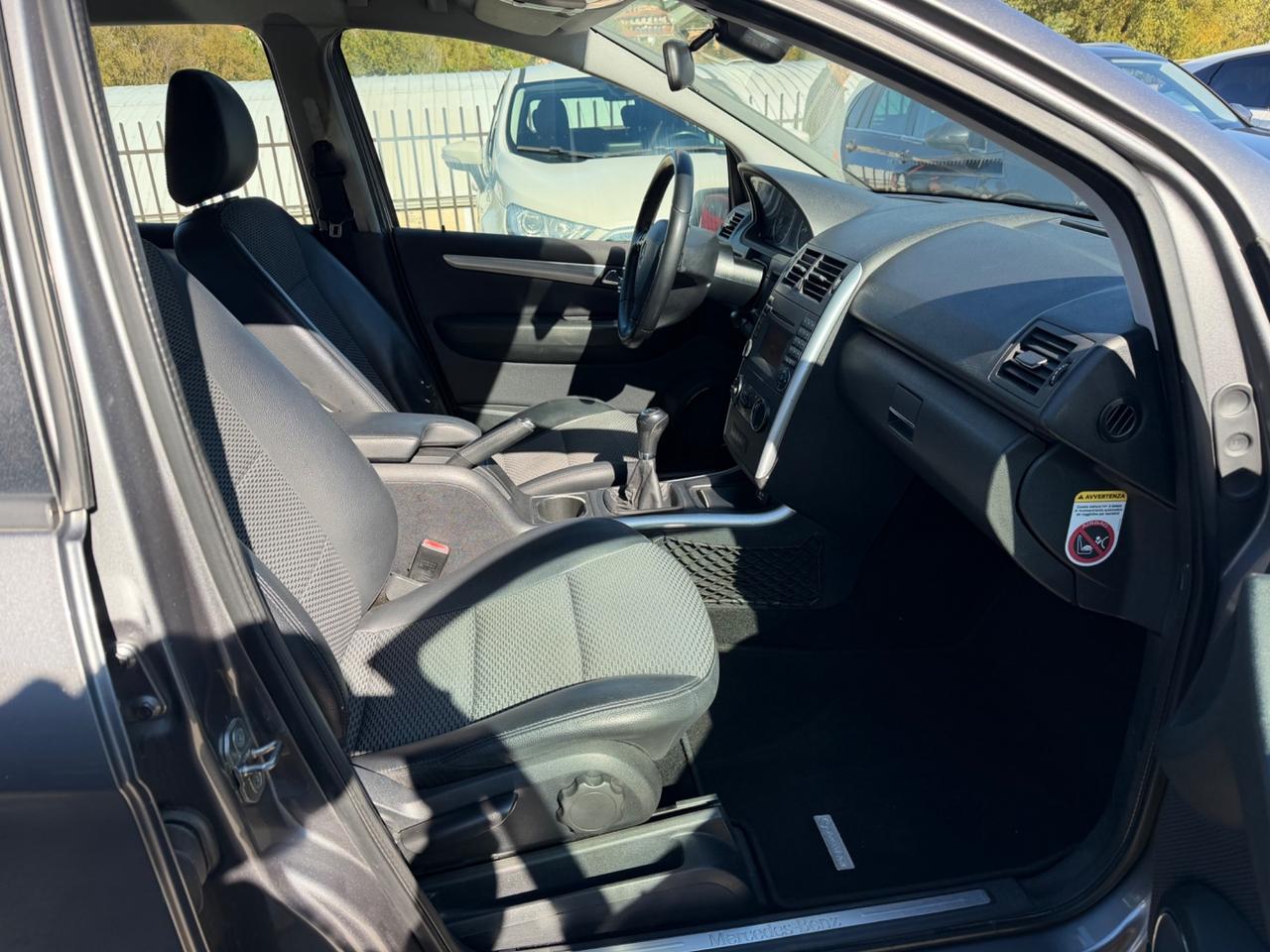 Mercedes-benz A 160 BlueEFFICIENCY Avantgarde/BENZINA