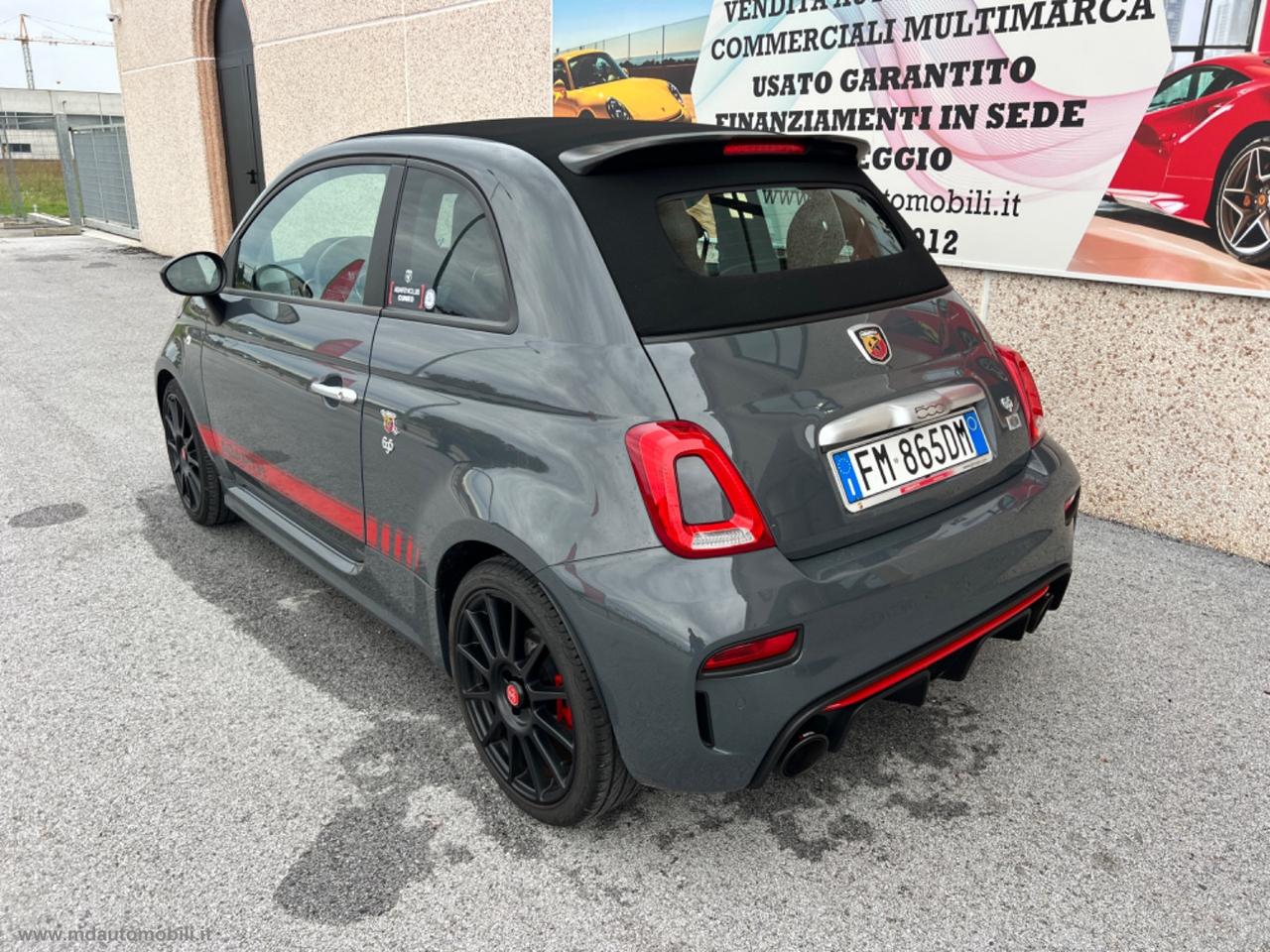 ABARTH 695 C 1.4 Turbo T-Jet XSR Yamaha Lim.Ed. AKRAPOVIC 051/695