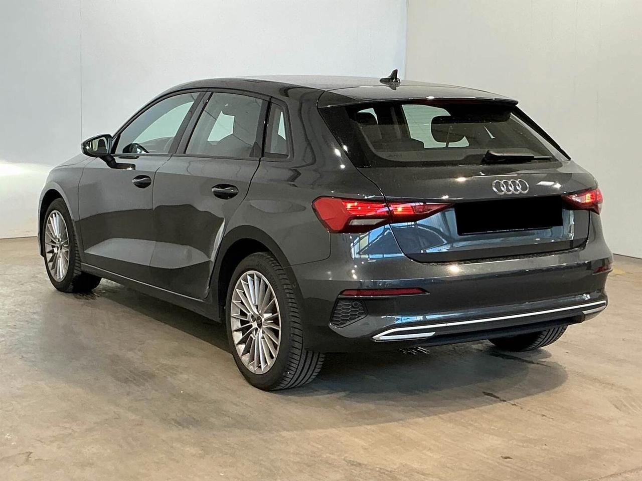 Audi A3 sportback 35 TDI S tronic / PELLE / CAMERA / NAVI