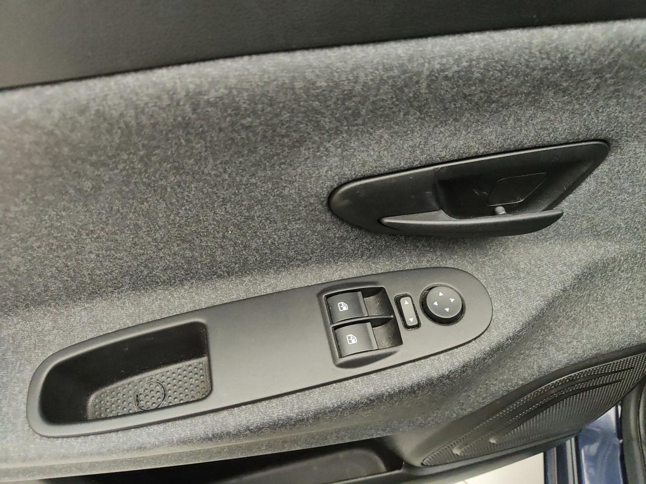 LANCIA Ypsilon III 2015 1.2 ECOCHIC 69CV ELEFANTINO BLU GPL