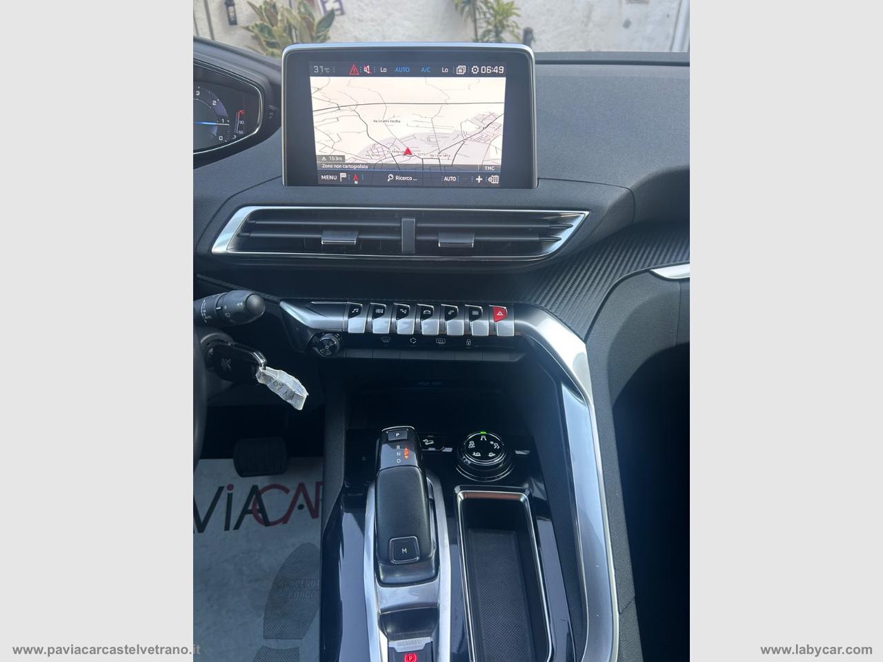 PEUGEOT 5008 BlueHDi 130 S&S EAT8 Business