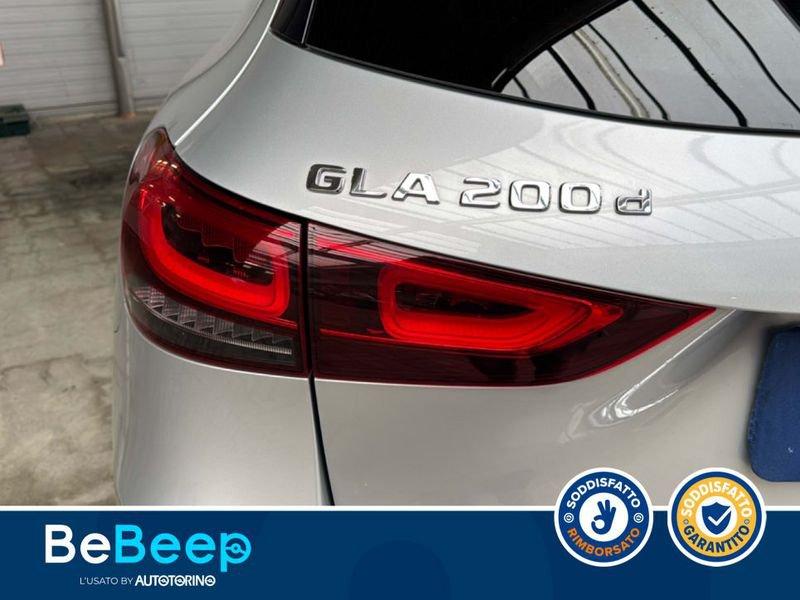 Mercedes-Benz GLA 200 D PREMIUM AUTO