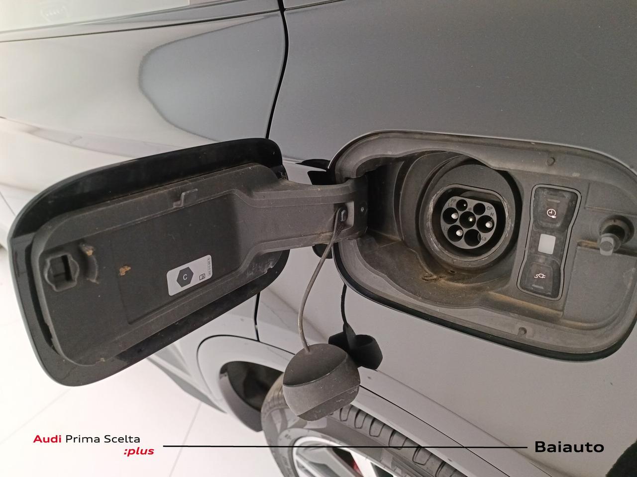 Audi Q5 55 2.0 tfsi e s line plus quattro s tronic
