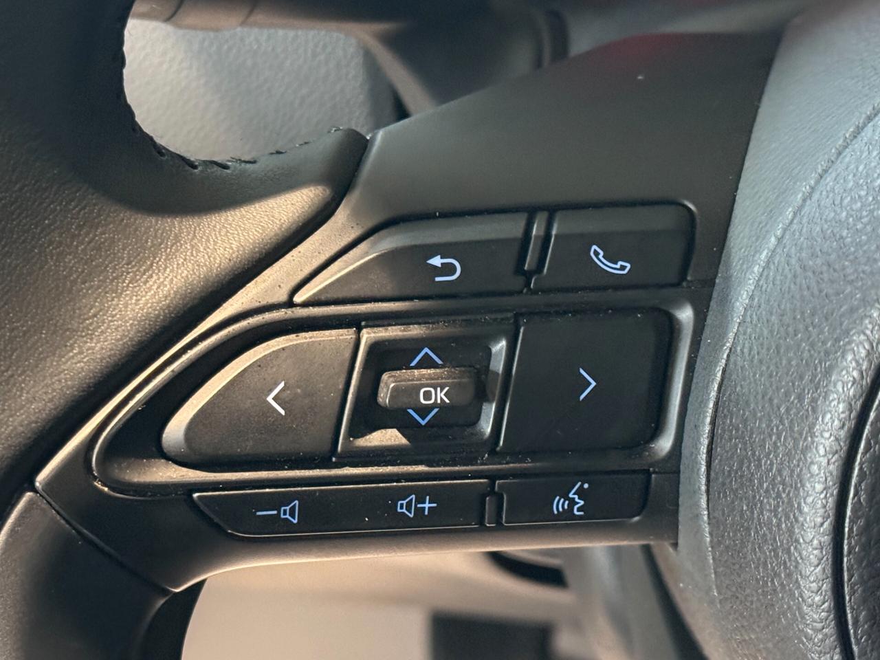 Toyota Aygo X 1.0 Active 72cv App conn Cam 17" (Neopat)