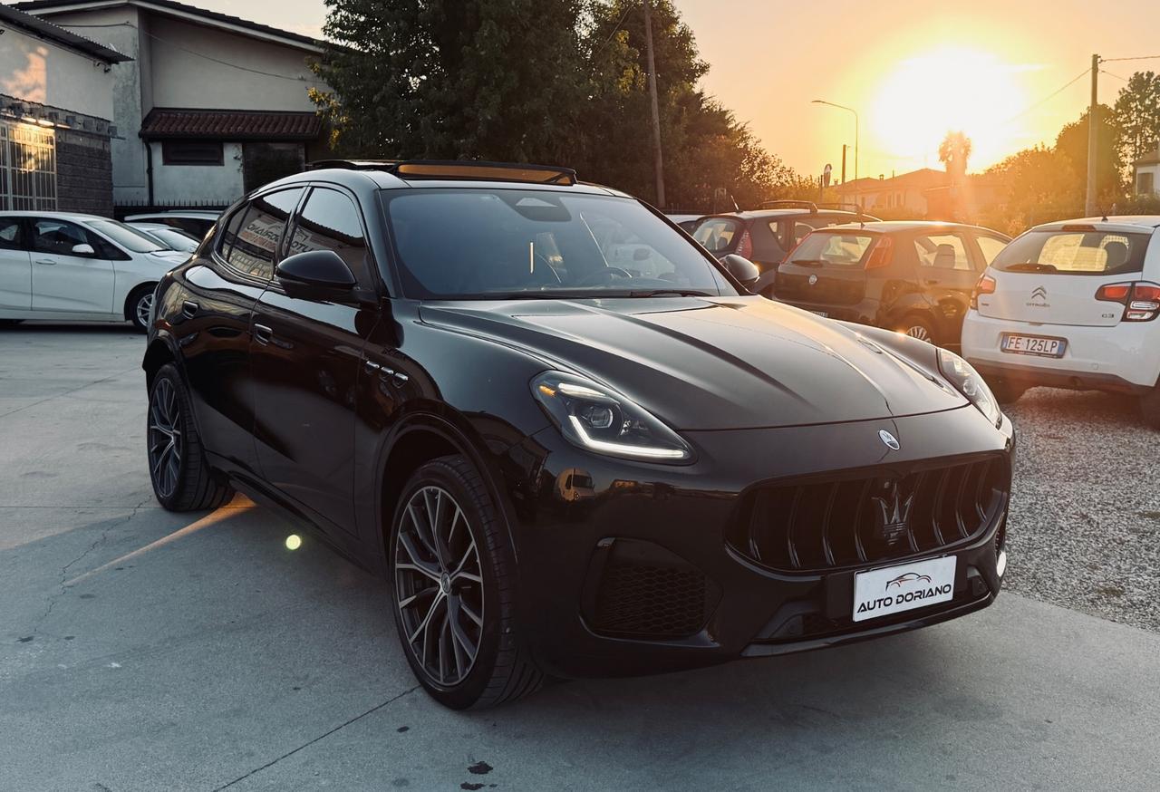 Maserati Grecale MHEV 330 CV AWD Modena