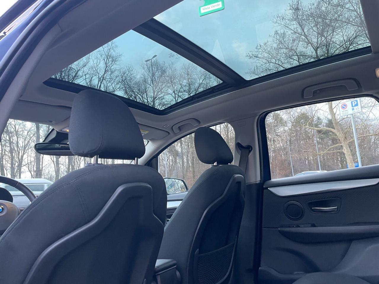 Bmw 216 218d Active Tourer*Neopatentati*Tetto*Navi*