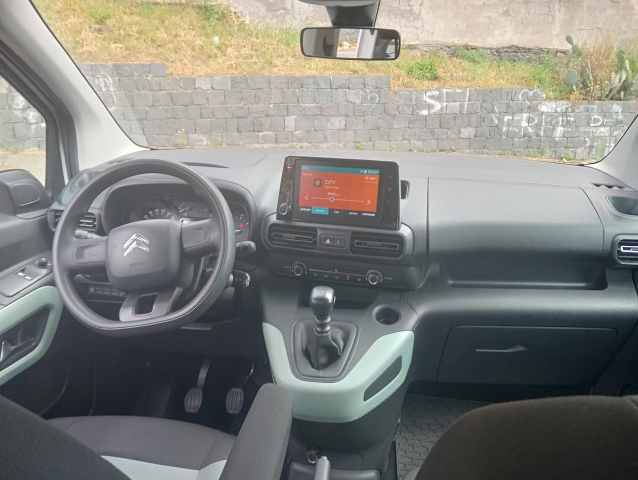 Citroen Berlingo Pianale ribassato con rampa disabili in carrozzina