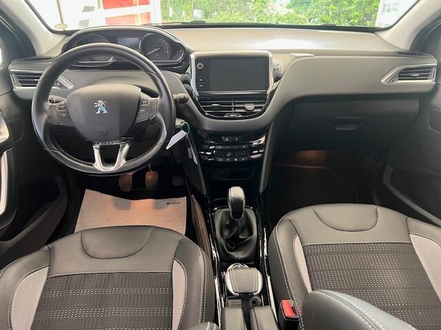 PEUGEOT 2008 1.2 BENZINA ALLURE PARI AL NUOVO UNICO PROPRIETARIO TAGLIANDI PEUGEOT