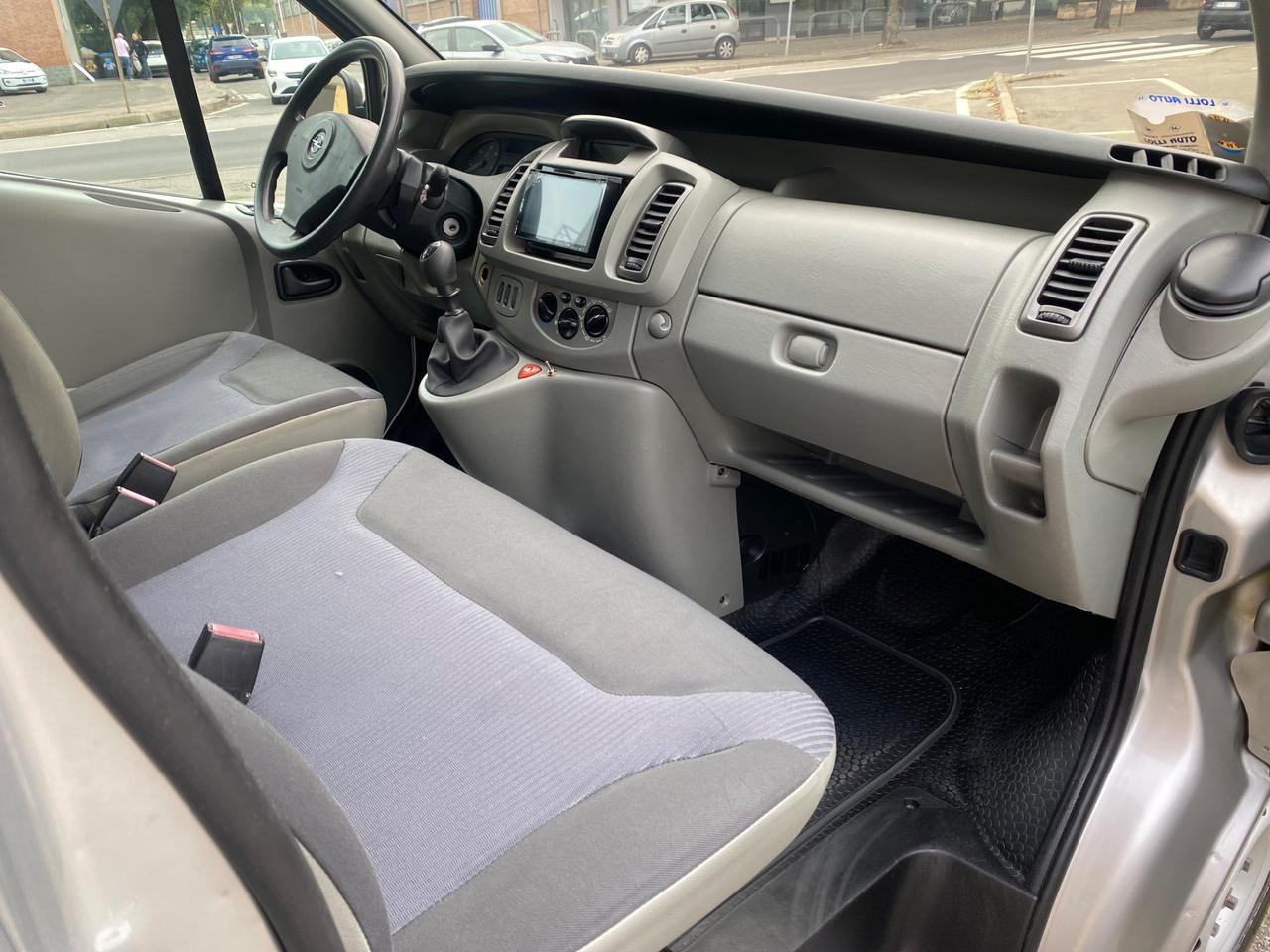 Opel Vivaro 27 2.0 CDTI 115 CV. PC-TN Combi 9 posti