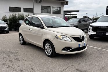 LANCIA Ypsilon 1.2 69 CV 5 porte GPL Ecochic Gold