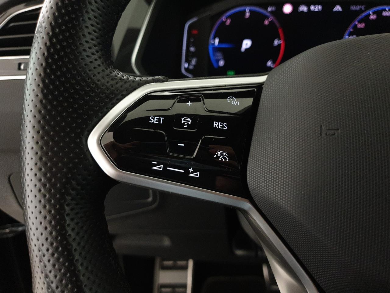 Volkswagen Tiguan 2.0 tdi r-line 4motion 200cv dsg