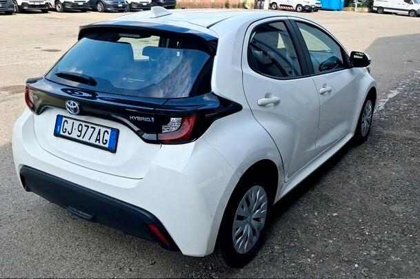 Toyota Yaris 1.5 Hybrid 5 porte Business UNIPRO IVA DEDUCIBILE AUTOCARRO prezzo+IVA