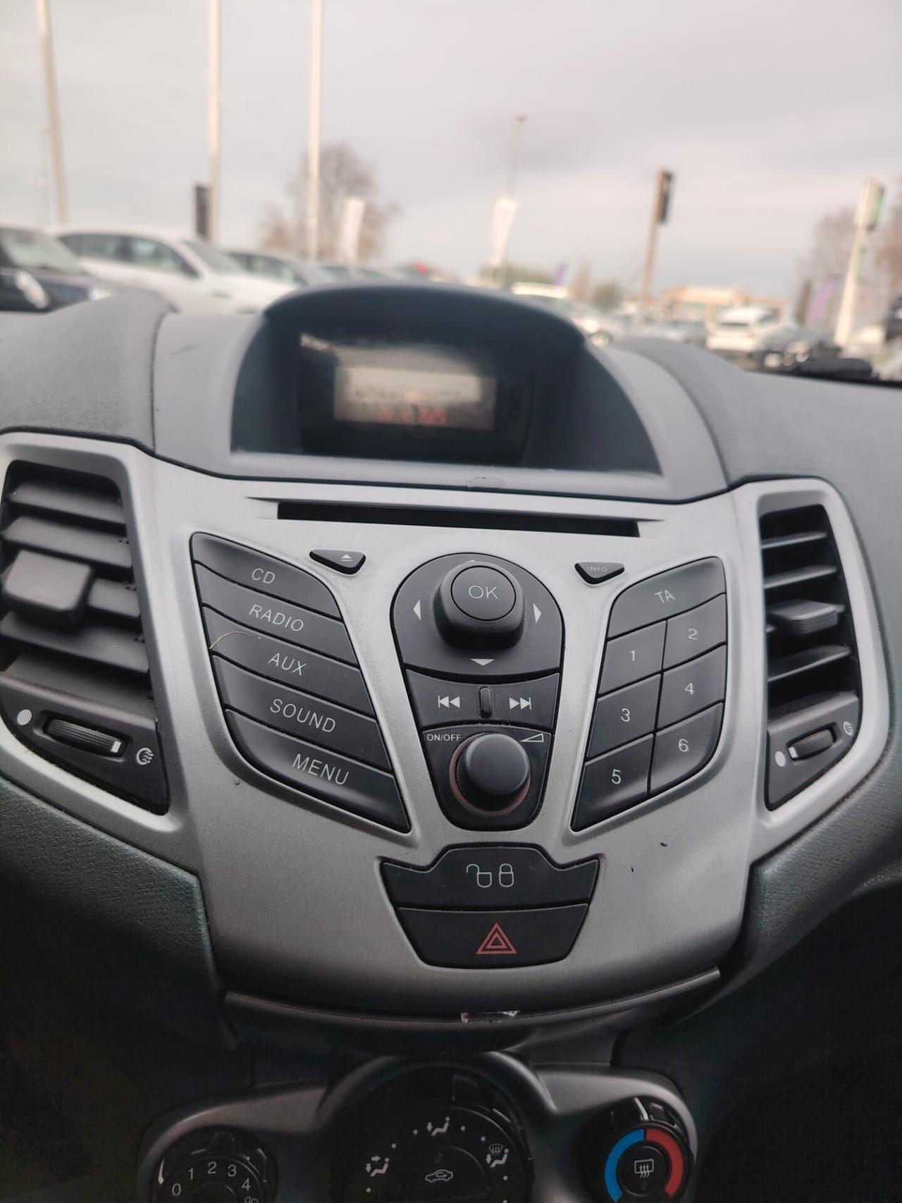 Ford Fiesta 1.4 5 porte Titanium Bz.- GPL