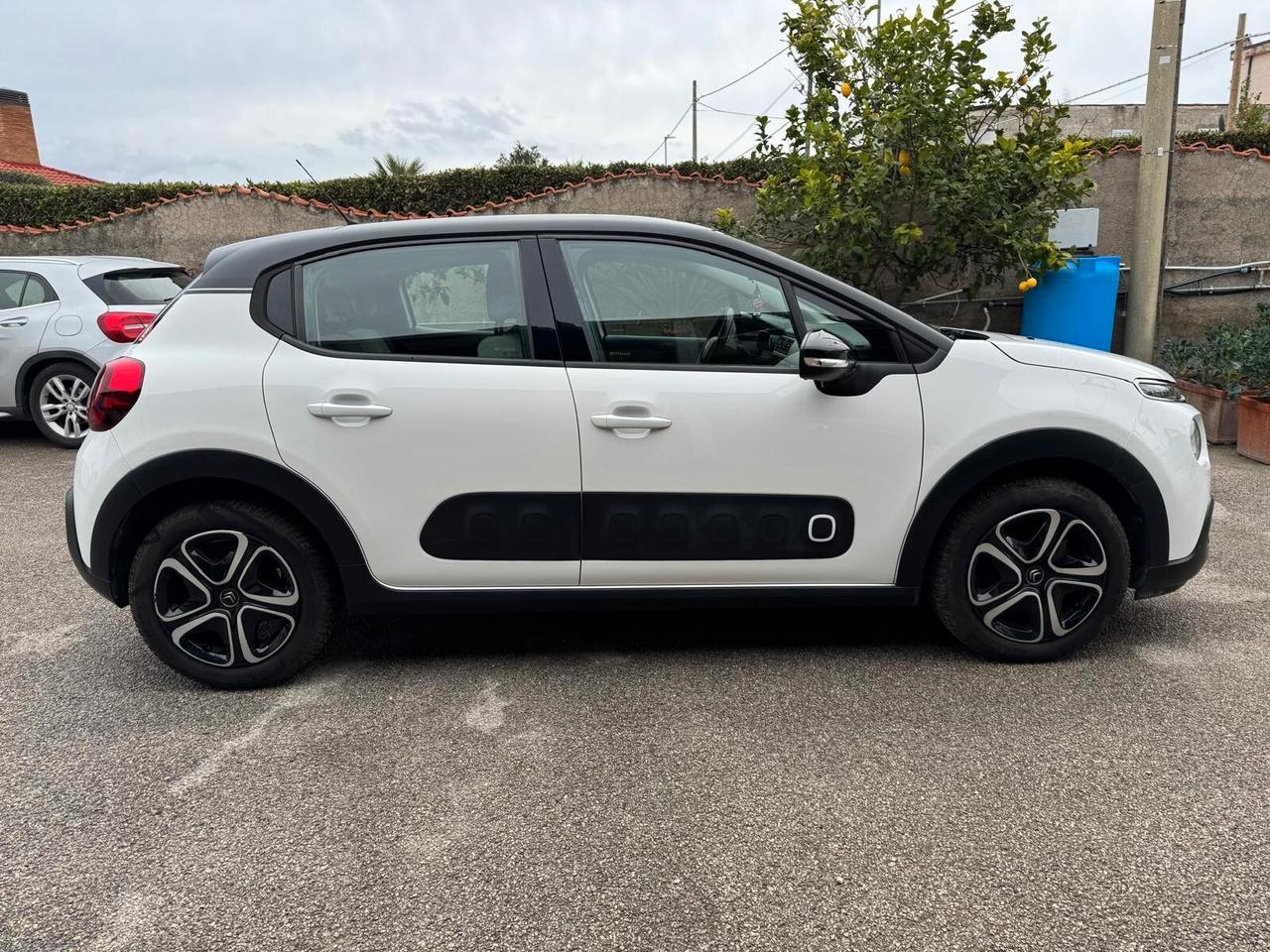 Citroen C3 PureTech 82 S&S Shine