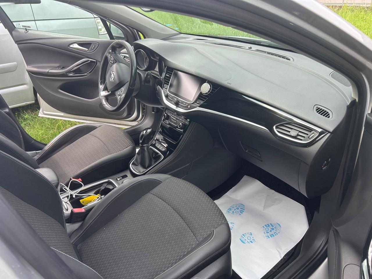 Opel Astra 1.6 CDTI 136CV EcoFLEX S&S Sports Tourer Cosmo
