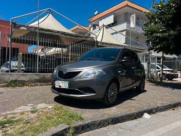Lancia Ypsilon 1.3 MJT 16V 95 CV 5 porte S&S PLATINUM