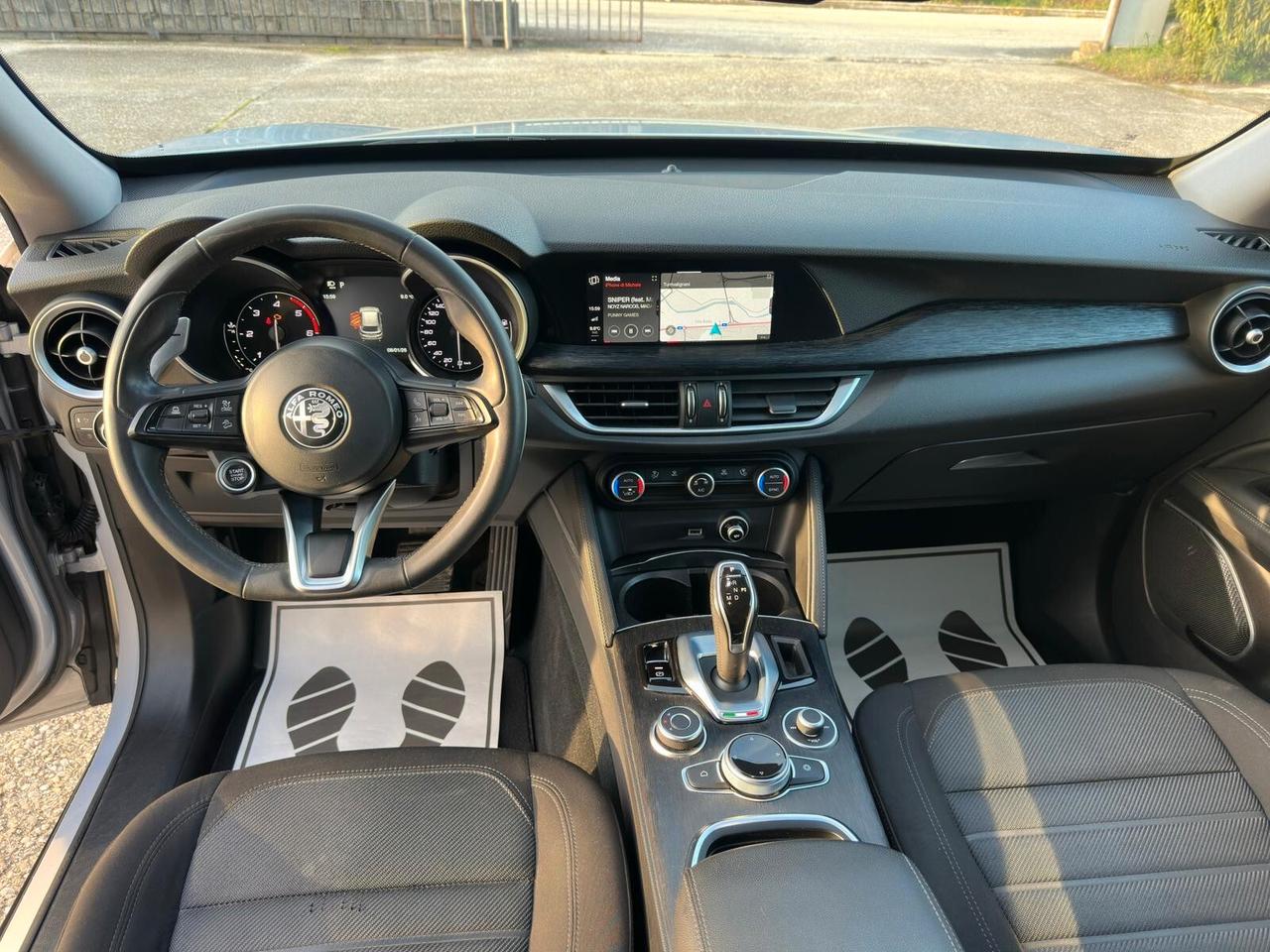 Alfa Romeo Stelvio 2.2 Turbodiesel 160 CV AT8 RWD Business