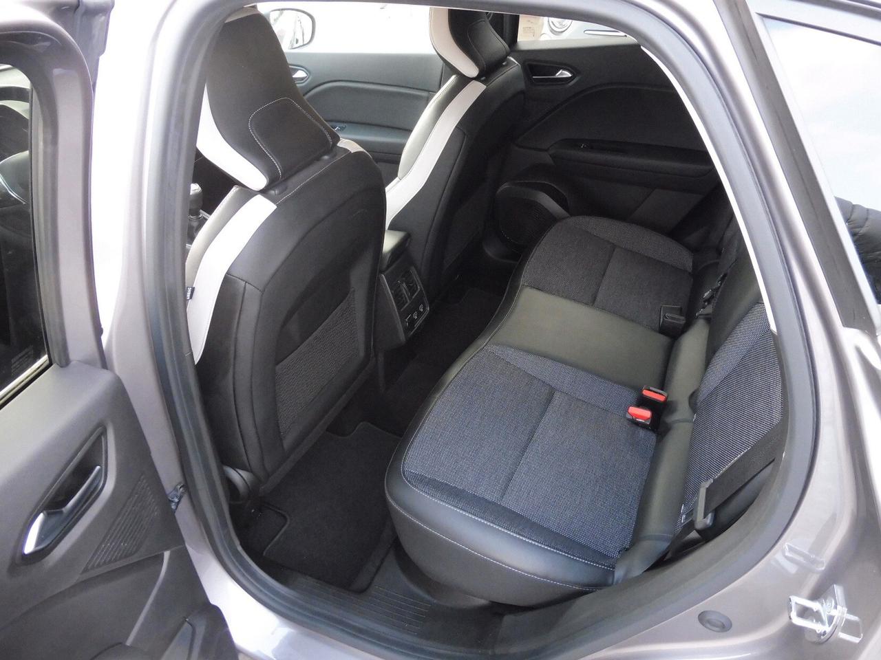 Renault Captur TCe 100 CV Intens