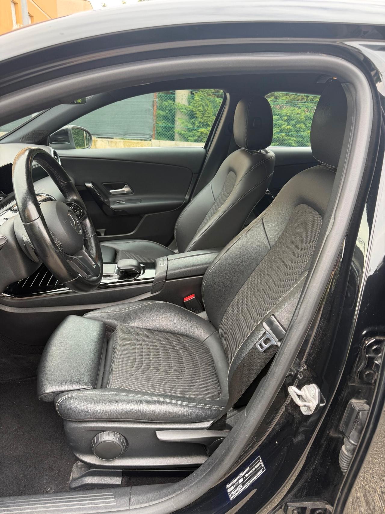 Mercedes-Benz A 180 1.5 Sport - AUT. - NAV. - 12 MESI DI GARANZIA -