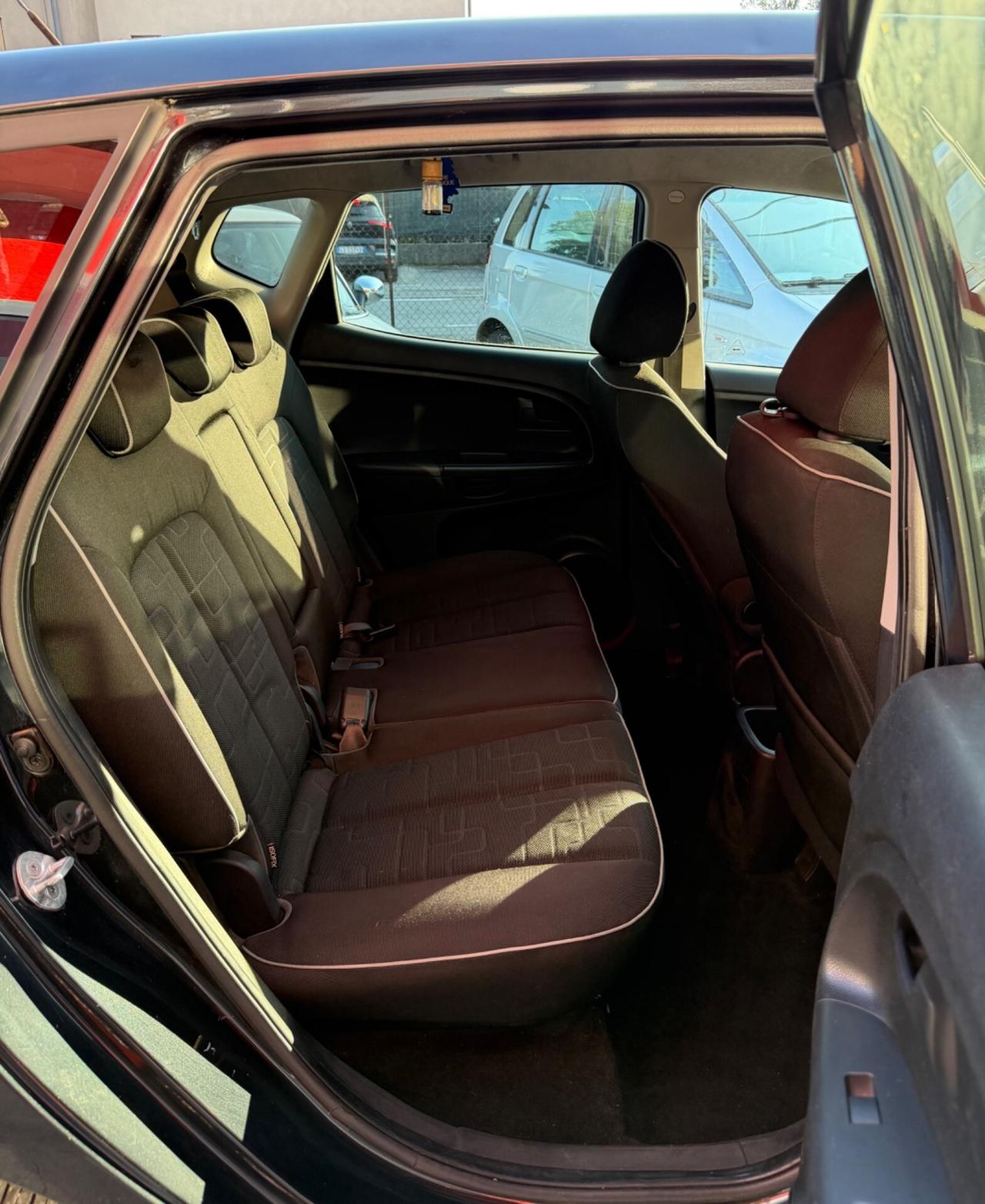 Kia Venga 1.4 CRDi 90CV- Adatta ai neopatentati