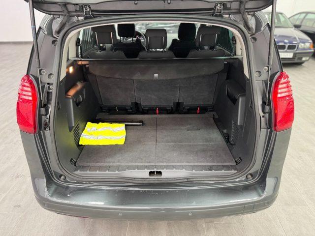 PEUGEOT 5008 1.6 HDi 115CV Business