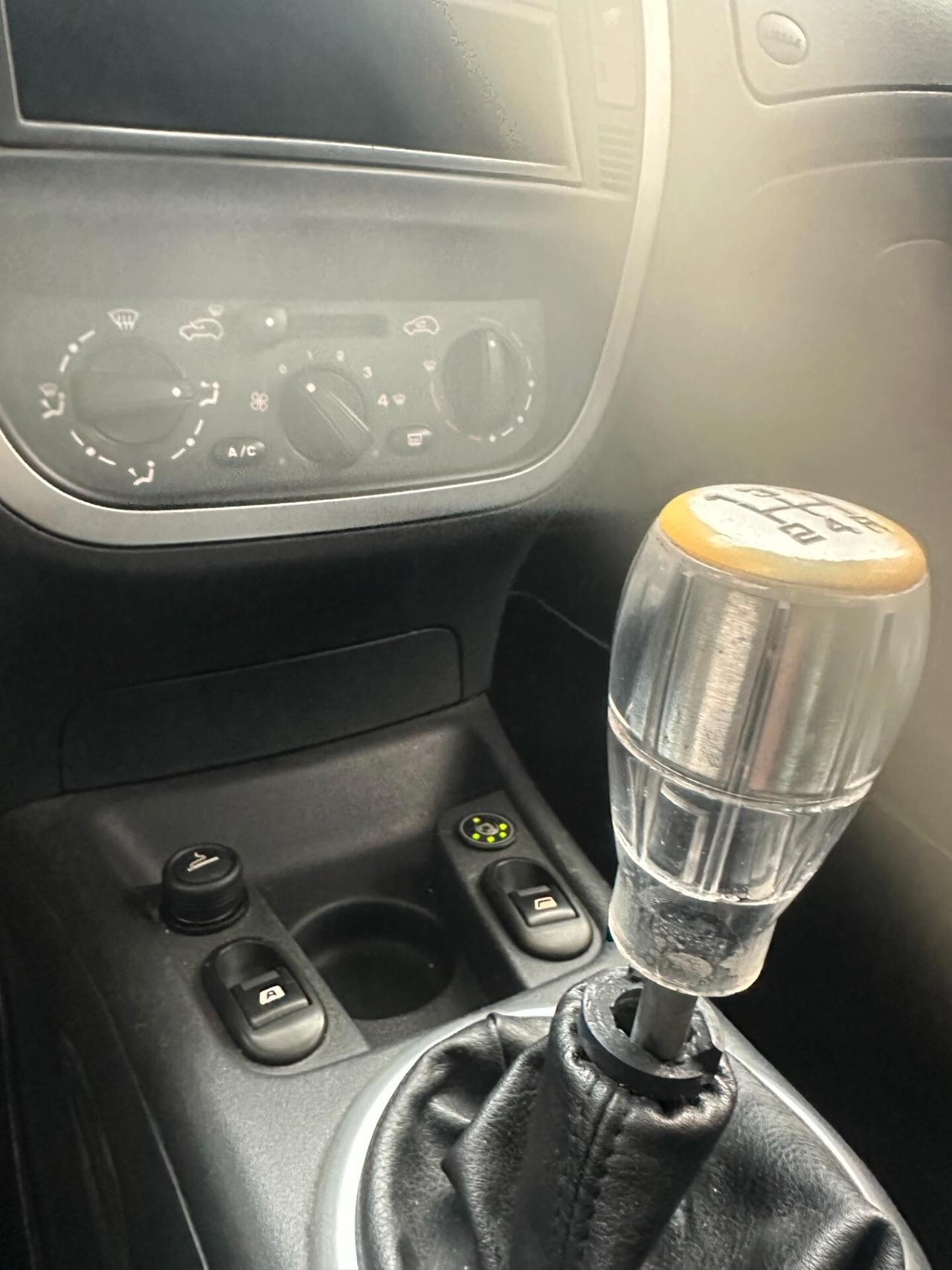 Citroen C3 1.4 benz/gpl serie valido fino al 2029, uni propr