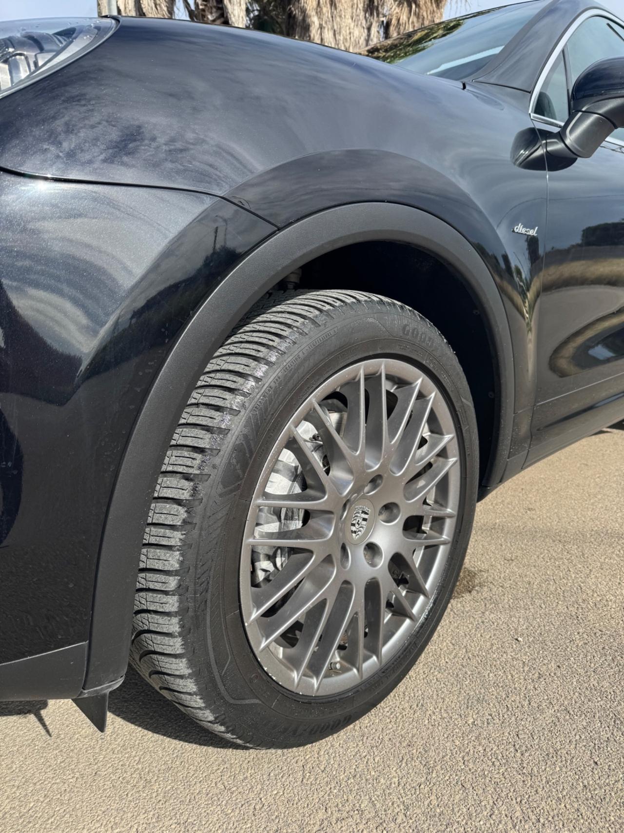 Porsche Cayenne 3.0 Diesel Platinum Edition
