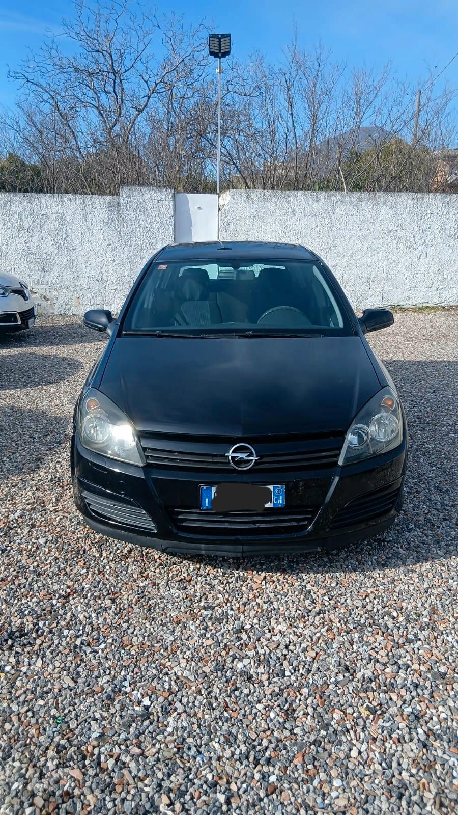 Opel Astra 1.7 CDTI 101CV