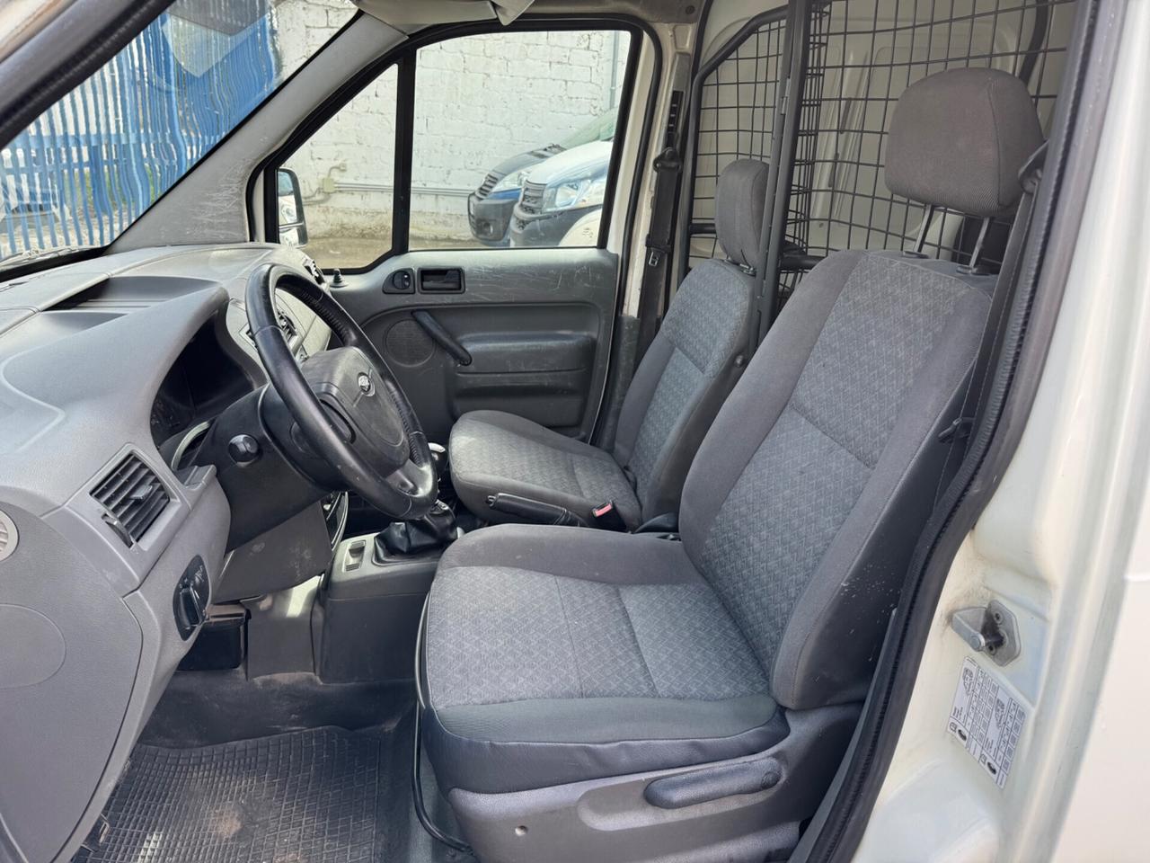 Ford Tourneo Connect “TETTO ALTO”