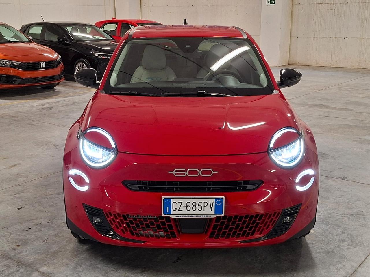 Fiat 600 1200 Turbo mhev Hybrid La Prima DCT Km.0