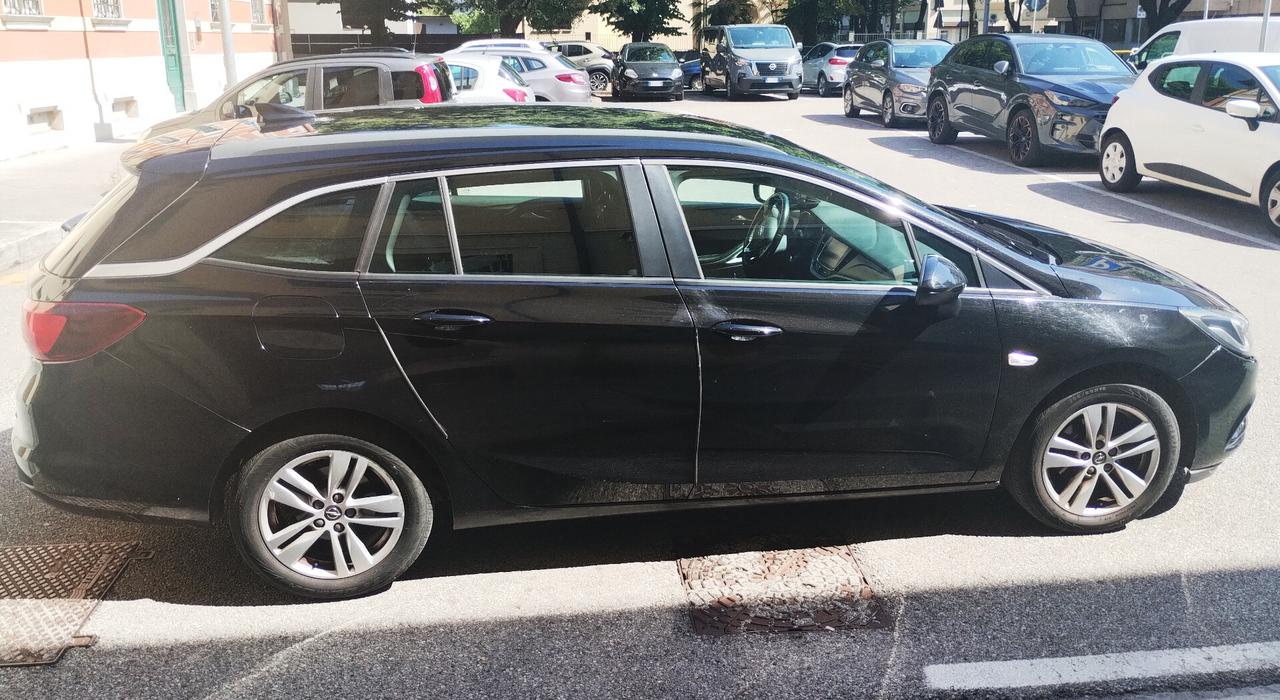 Opel Astra 1.6 CDTi 110CV Start&Stop Sports Tourer Business