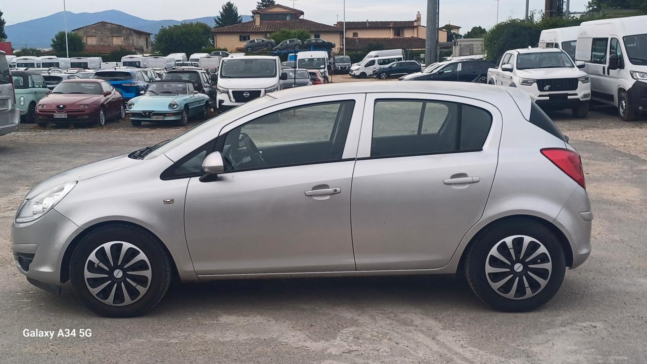 Opel Corsa 1.2 5 porte GPL-TECH Club