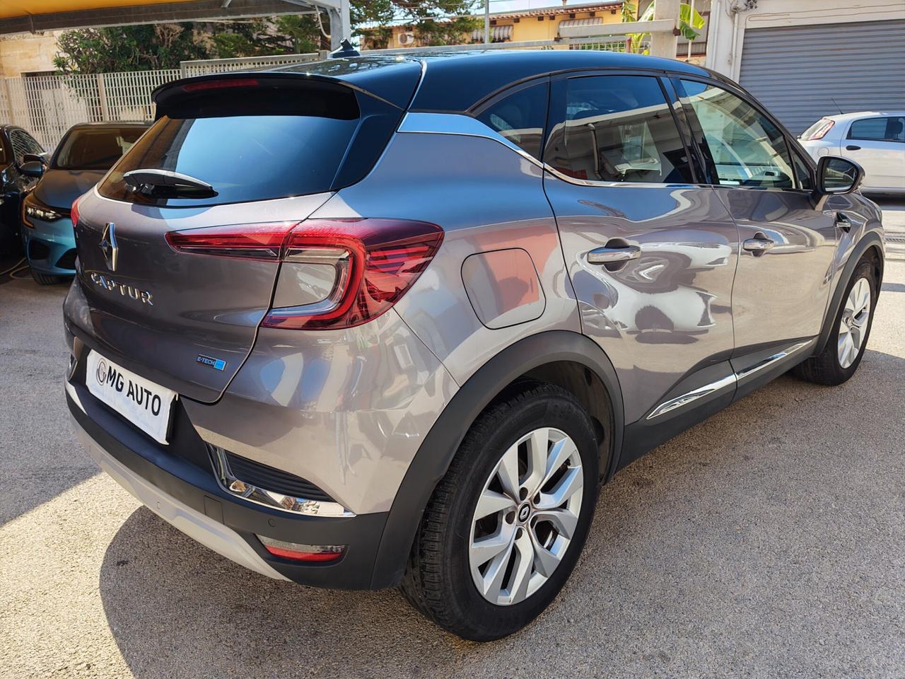 Renault Captur Full Hybrid E-Tech 145 CV Intens