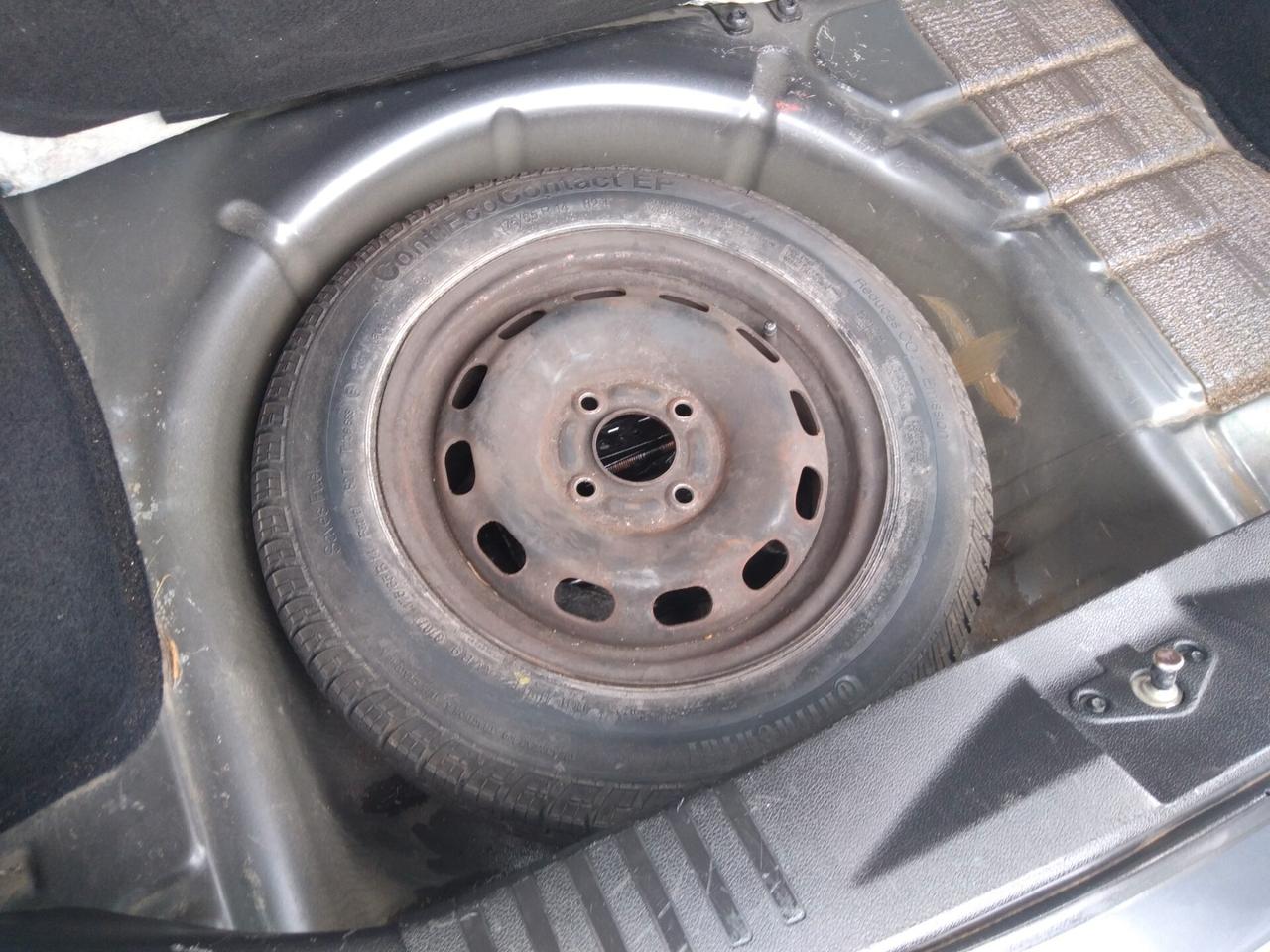 Ford Fiesta 1.2 16V 3p. Ghia x neopatentati